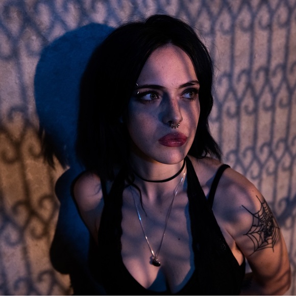 Meet your Posher, Onyx - Picture 4 of 4